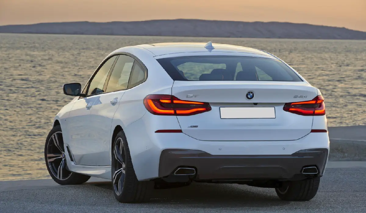 BMW6 Series GT 620d M SportBest Car RentalsBest Preowned CarExclusive Concierge Club.webp